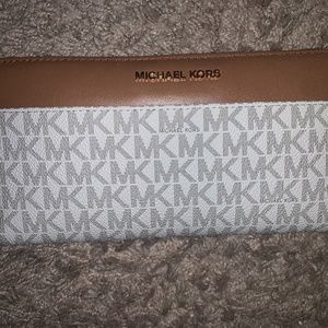 Brand new Michael Kors full-size wallet